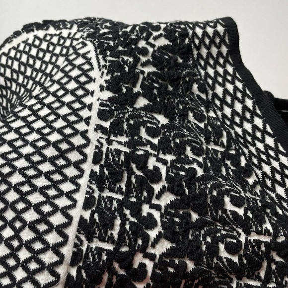 Womens Size Medium BKE‎ Boutique Full Zipup Mixed Print Sweater Zipper Blazer - Picture 3 of 12